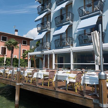 Hotel Venezia Малчезине Екстериор снимка